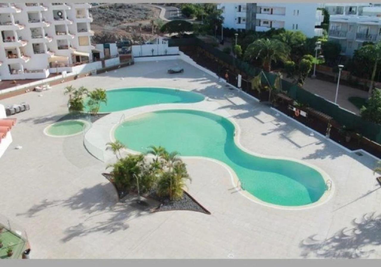 Great 'San Marino' Terrace And Pool Lejlighed Los Cristianos  Eksteriør billede